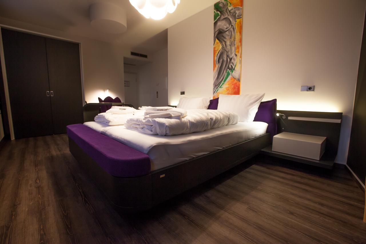 Tangermünde Aragon - Hotel - Garni מראה חיצוני תמונה